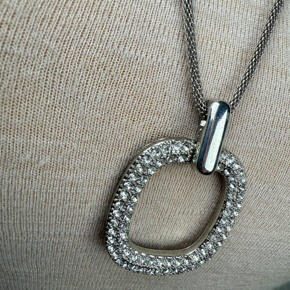 Silver Tone O Circle Rhinestone Modern Pendant Necklace 30.5 - 34.5" - Picture 3 of 7